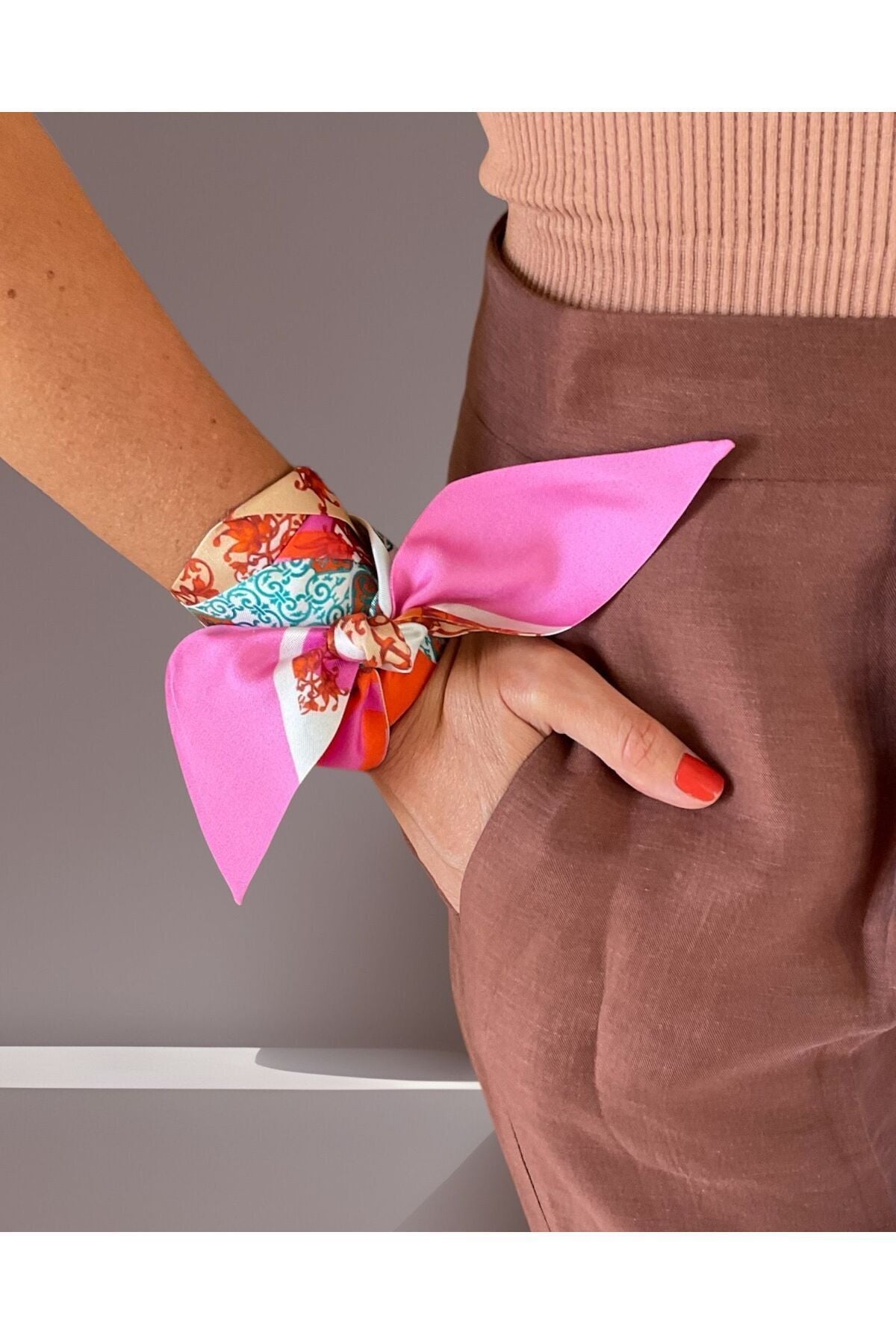 Silk Twilly - Paros