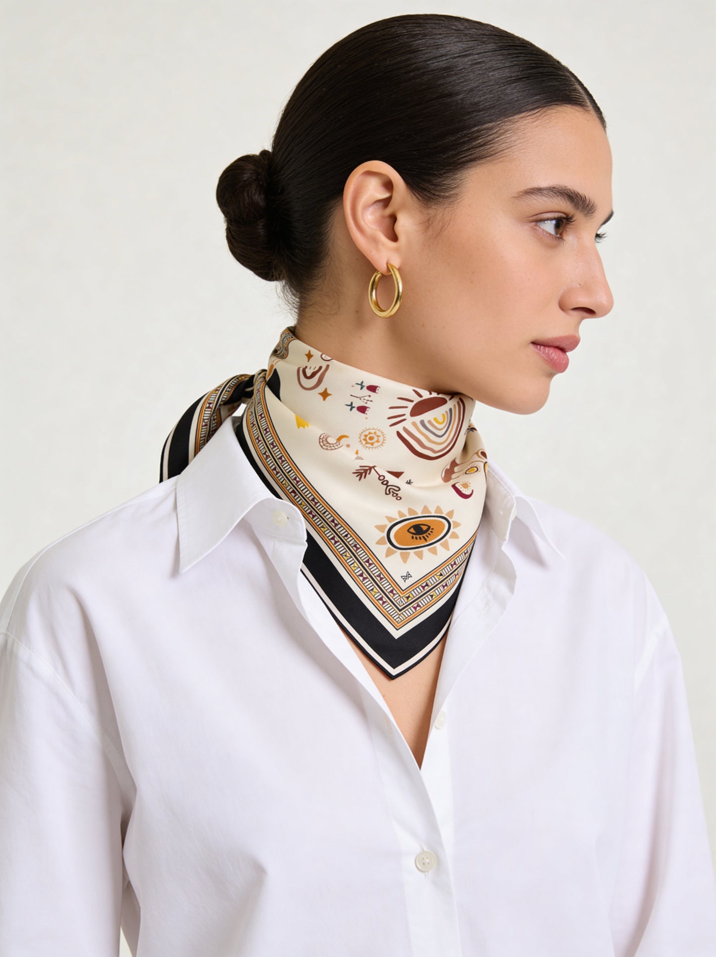 İpek Eşarp - 60cm x 60cm - Tılsım - Siyah